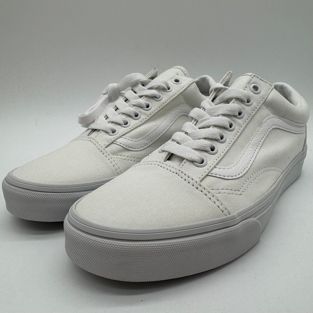 Vans Old Skool True White Canvas Sneakers Men's Size 8.5 Women's Size 10 New Box